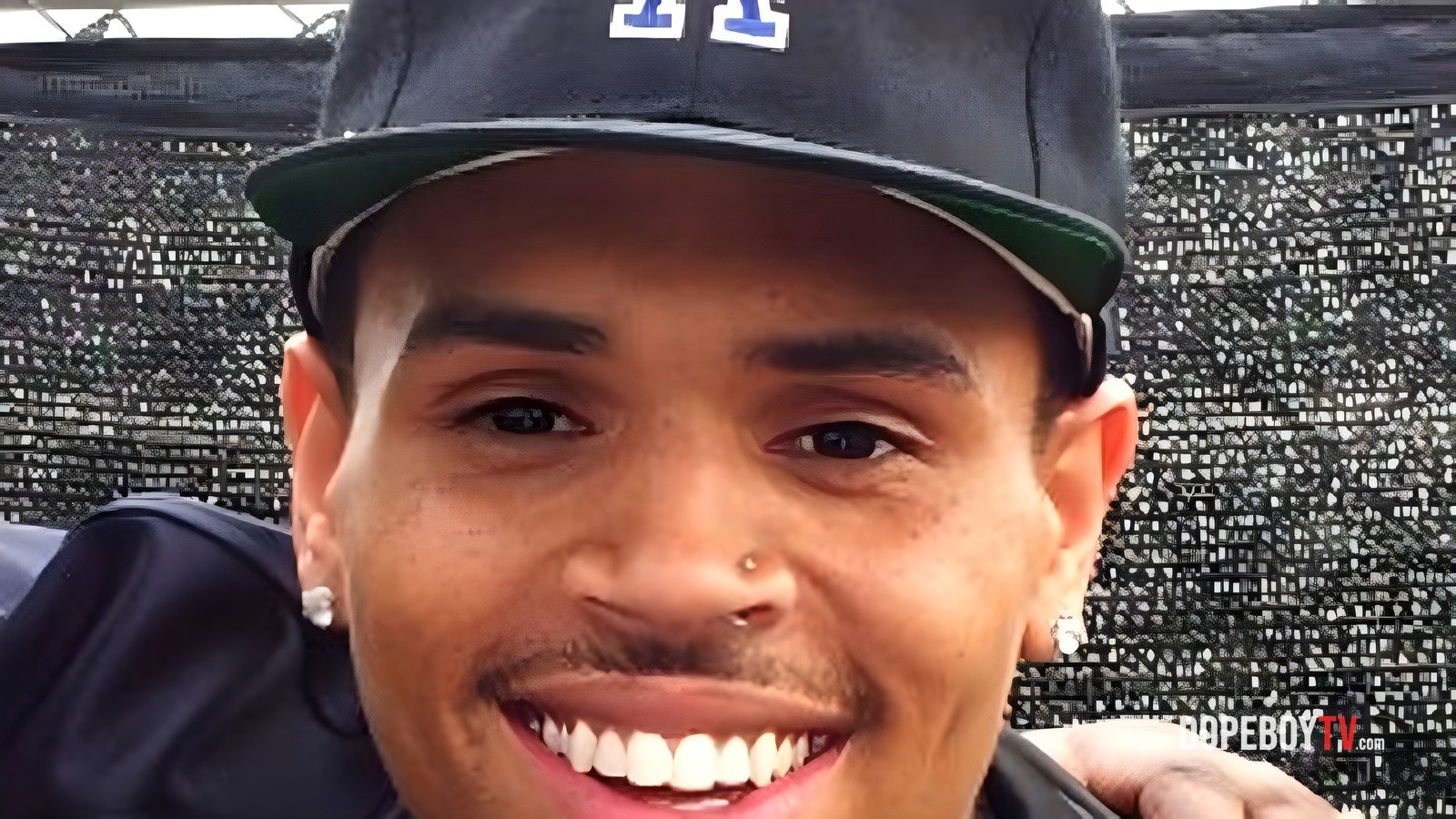 Chris Brown Shocks Fans Bringing Onstage Critic of His Baby Mama!