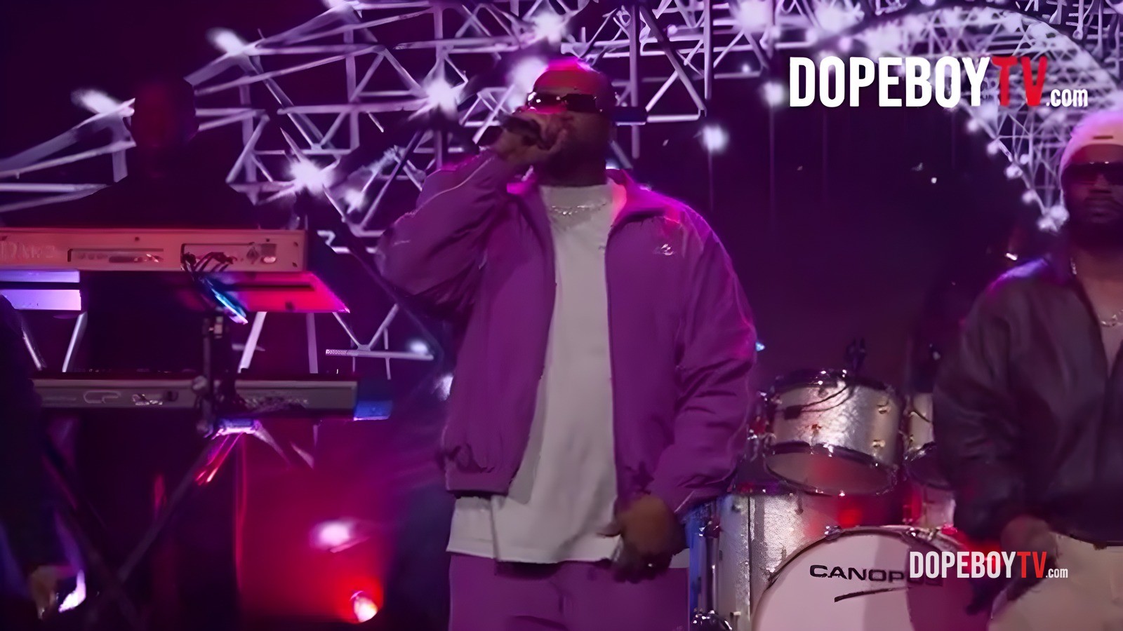 @juicyj @projectpat “Dem Goats” OUT NOW!!!