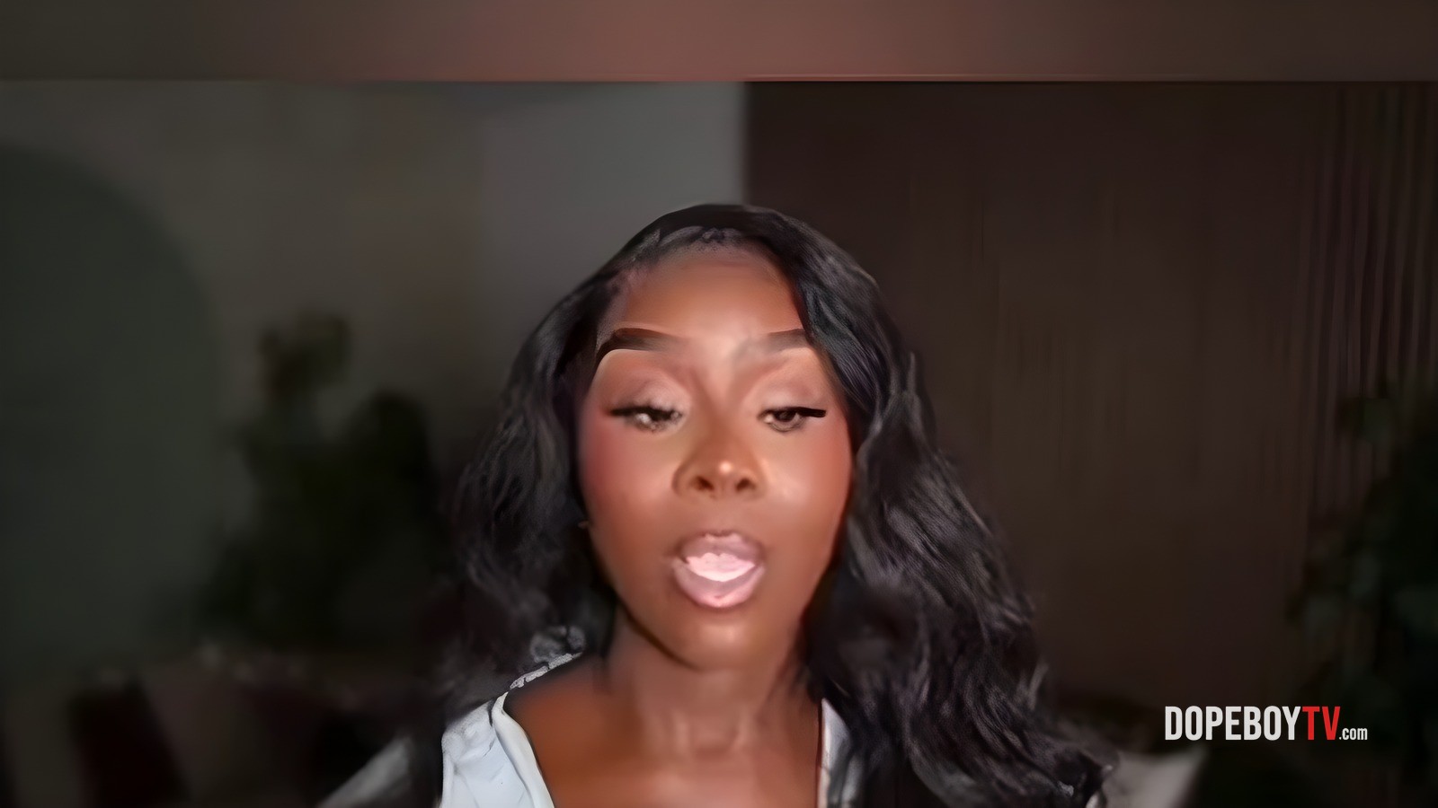 Jessie Woo Spills the Tea on Amanda Seales' Financial Struggles! 🔥💰