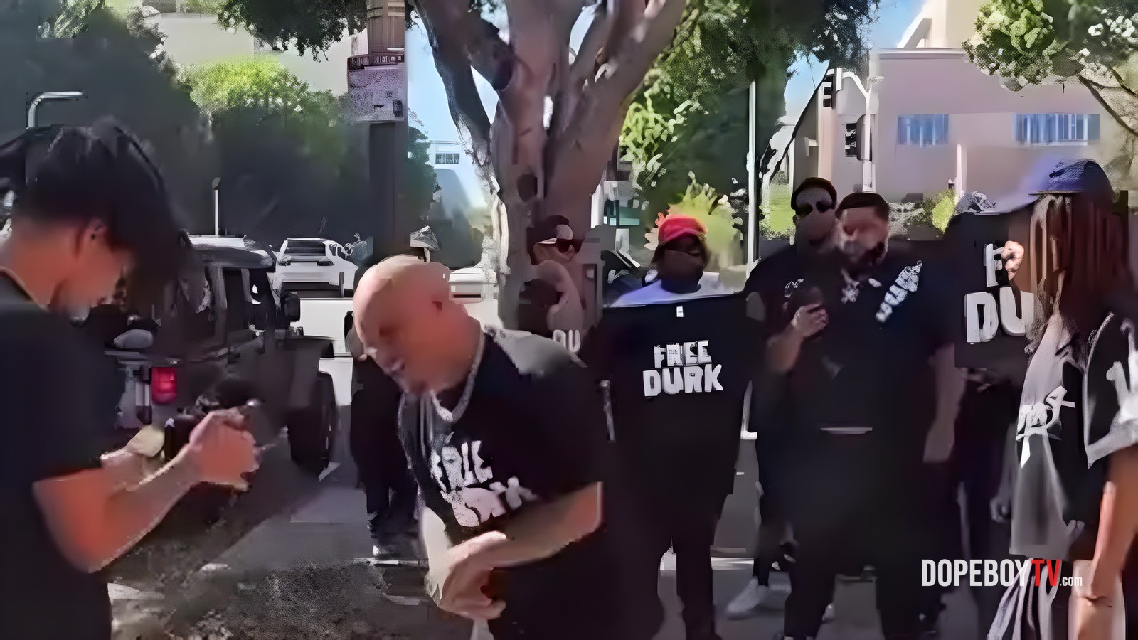 BTS footage of doodie lo shooting his new music video at the courthouse for Durk trial.