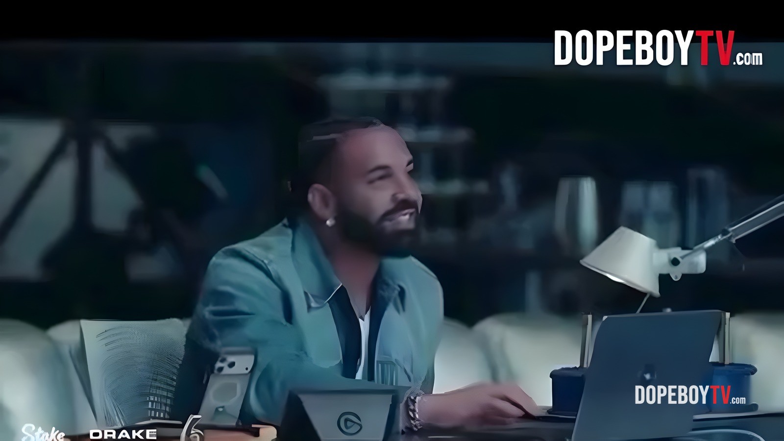 Anonymous Dude Gets Caught Out Big Time on Live Video!