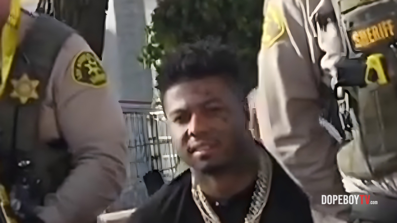 Blueface got swatted again during a live stream over bogus 911 calls alleging an altercation between him and his newborn