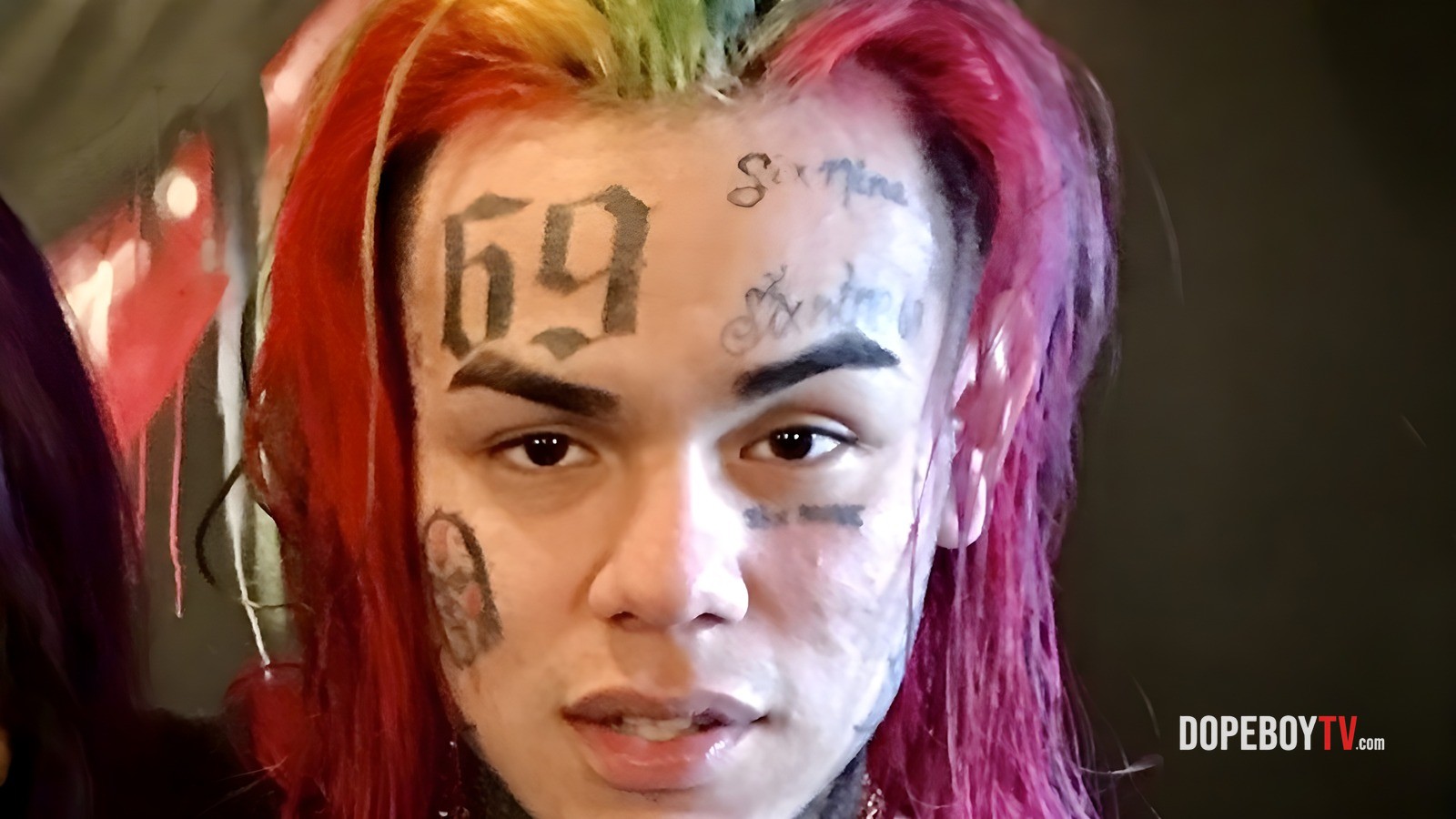 Prosecutor Plays 6ix9ine & Wack 100 Clip In Court Where They Told Lil Durk To Slide For King Von